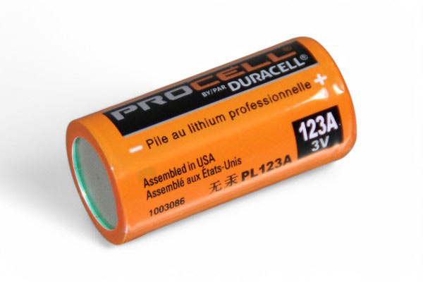 This is a Duracell Procell PL123A professional lithium battery.