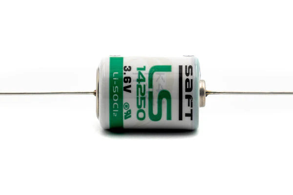 Saft LS14250 1/2 AA 3.6V lithium thionyl chloride battery with axial leads, suitable for industrial and medical devices.