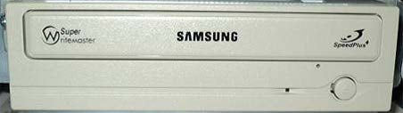 This is a Samsung internal DVD writer, part of the Super-WriteMaster series