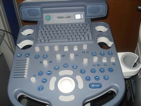 This is the control panel of a GE Voluson P6 ultrasound machine