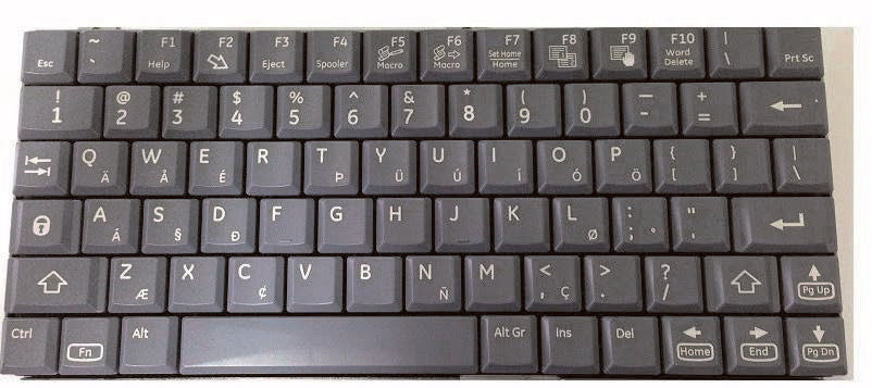 This is a small laptop keyboard, likely for a Fujitsu Siemens Amilo or Acer netbook model