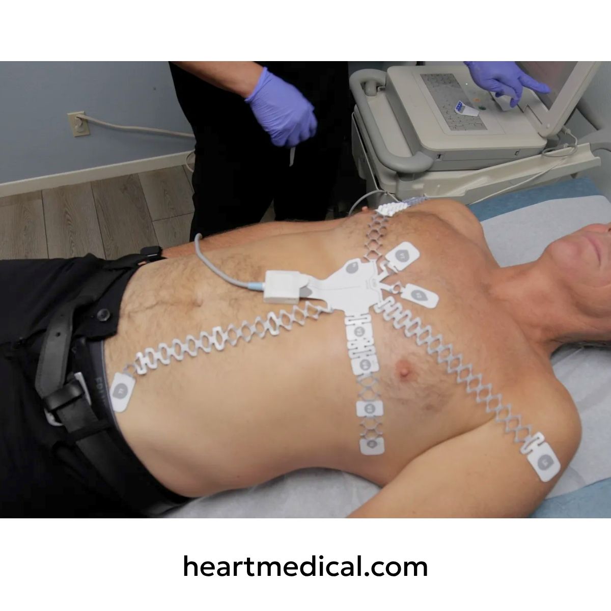 EXG 12-Lead Wearable ECG applied in clinical setting during ECG interpretation